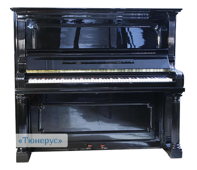 Пример старинного черного пианино